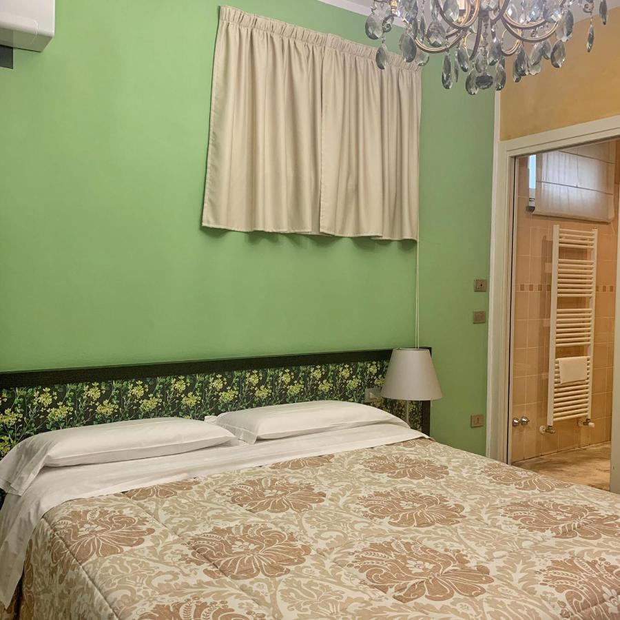 Cortiletto D'Alba Camere Con Ristorante Экстерьер фото