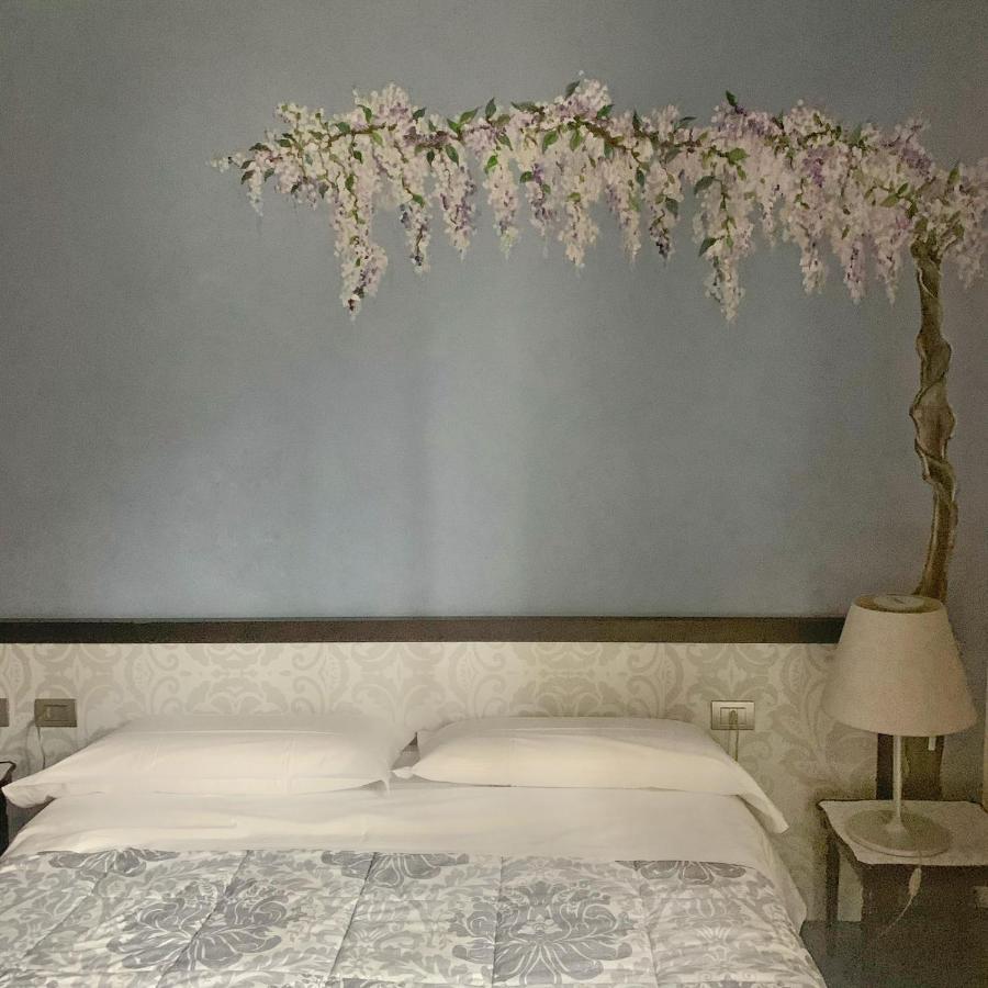 Cortiletto D'Alba Camere Con Ristorante Экстерьер фото